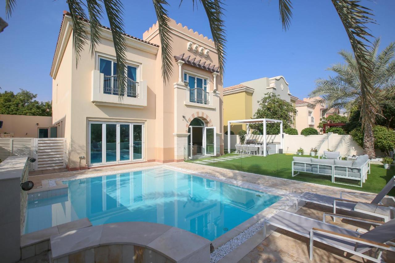 Victory Heights - 4Br Villa With Private Pool - Allsopp&Allsopp Dubai Exterior photo