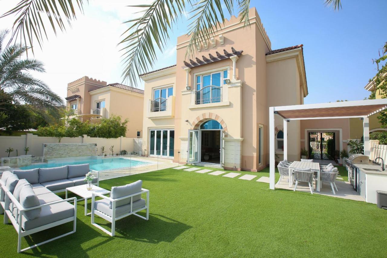 Victory Heights - 4Br Villa With Private Pool - Allsopp&Allsopp Dubai Exterior photo